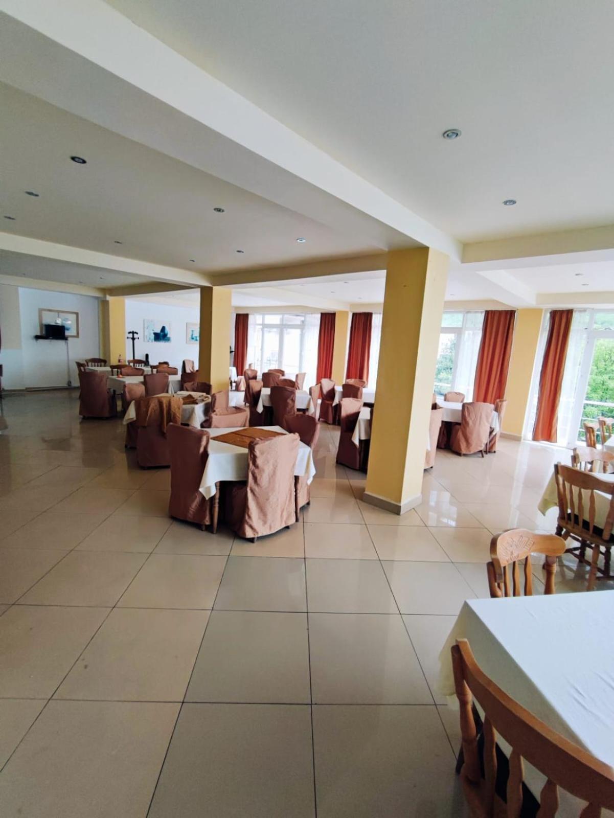 Pensiunea Paradis Baile Herculane Exterior photo